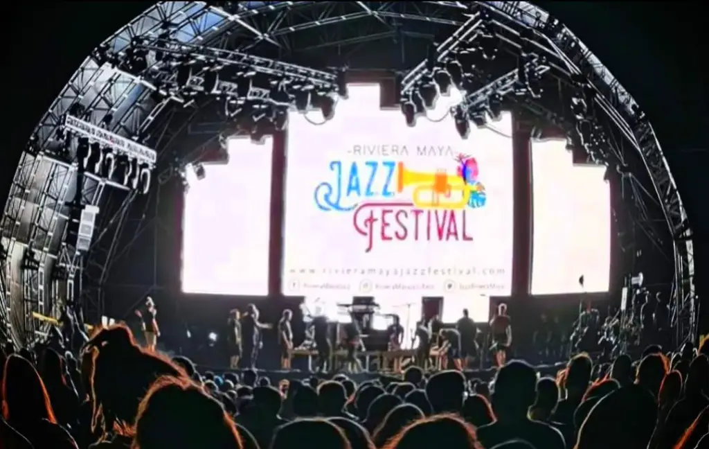Temporada Dorada de Cenotes & Riviera Jazz
